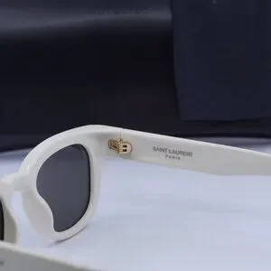 Saint Laurent | Accessories | Final Price Saint Laurent  display picture 3